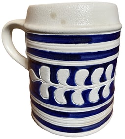 Vintage Colonial Williamsburg Pottery Cobalt Blue Leaf Motif Grey Stoneware Mug