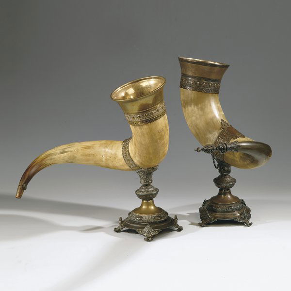 COPPIA DI CORNUCOPIE (1 of 1)