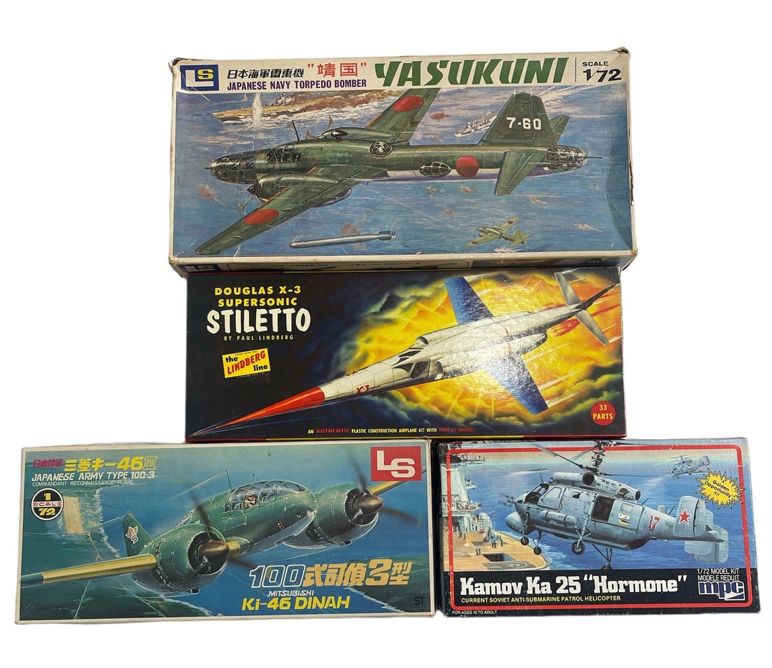 Lot of 4 | Vintage Aircraft Model Kits (1 of 2)