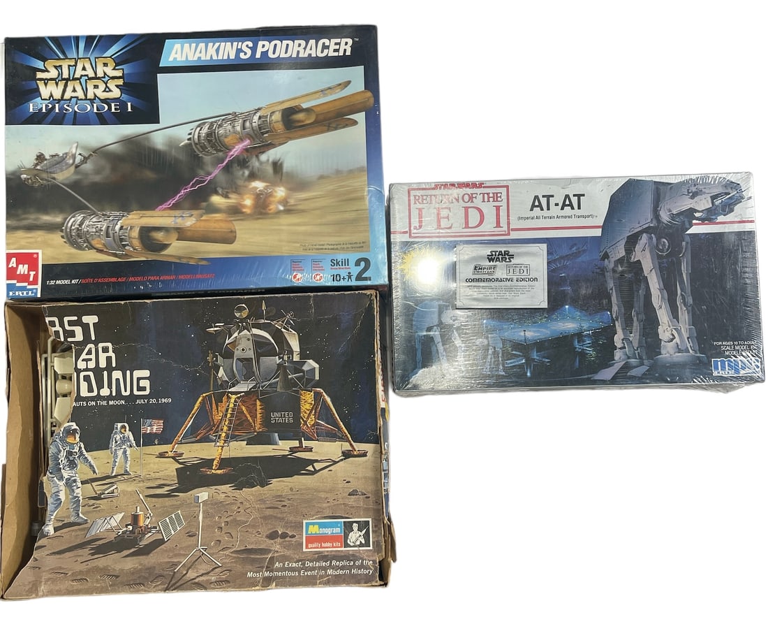 Lot of 3 | Vintage Star Wars Model Kits and First Lunar Landing Space Model Kit (1 of 2)