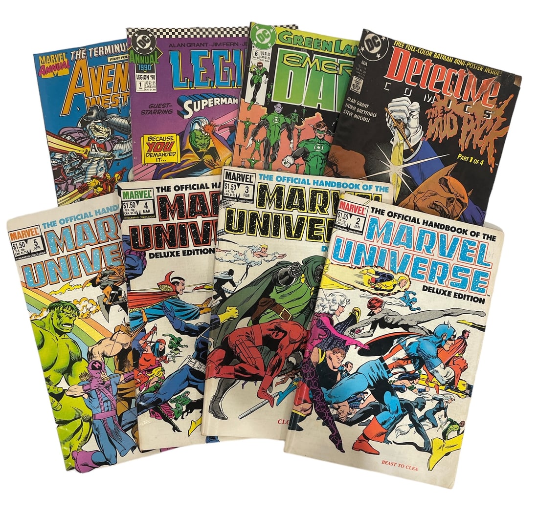 Lot of 8 | Vintage Marvel and DC Comics | Comic Book Collection (1 of 3)