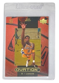 Kobe Bryant Ovation Trading Card | No 26