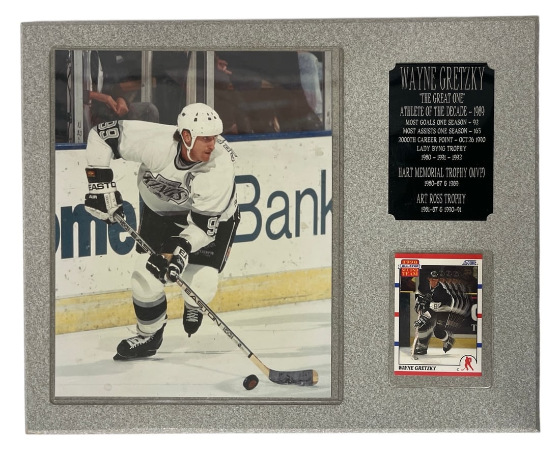 Wayne Gretzky Photo and Trading Card: Wayne Gretzky Photo and Trading Card
