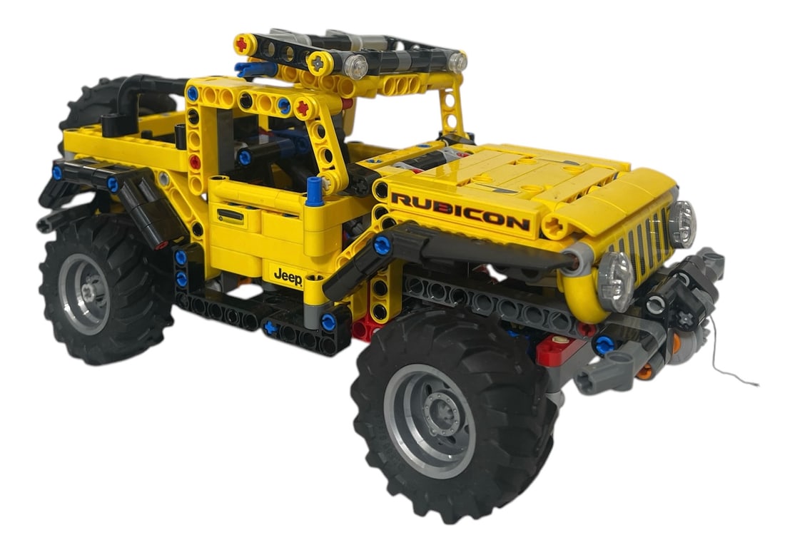 LEGO Technic | Jeep Wrangler (1 of 4)