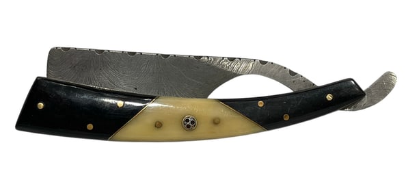 Pocket Straight Razor