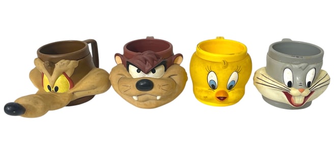 Looney Tunes Plastic Mugs