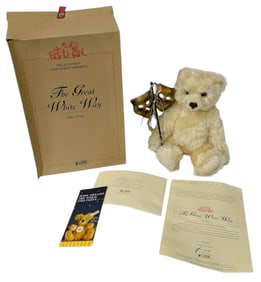Steiff The Great White Way Bear