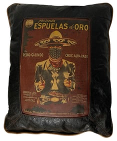 Espuelas de Oro Leather Pillow