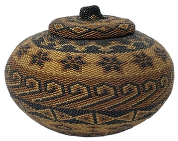 Native American Beaded Lidded Basket