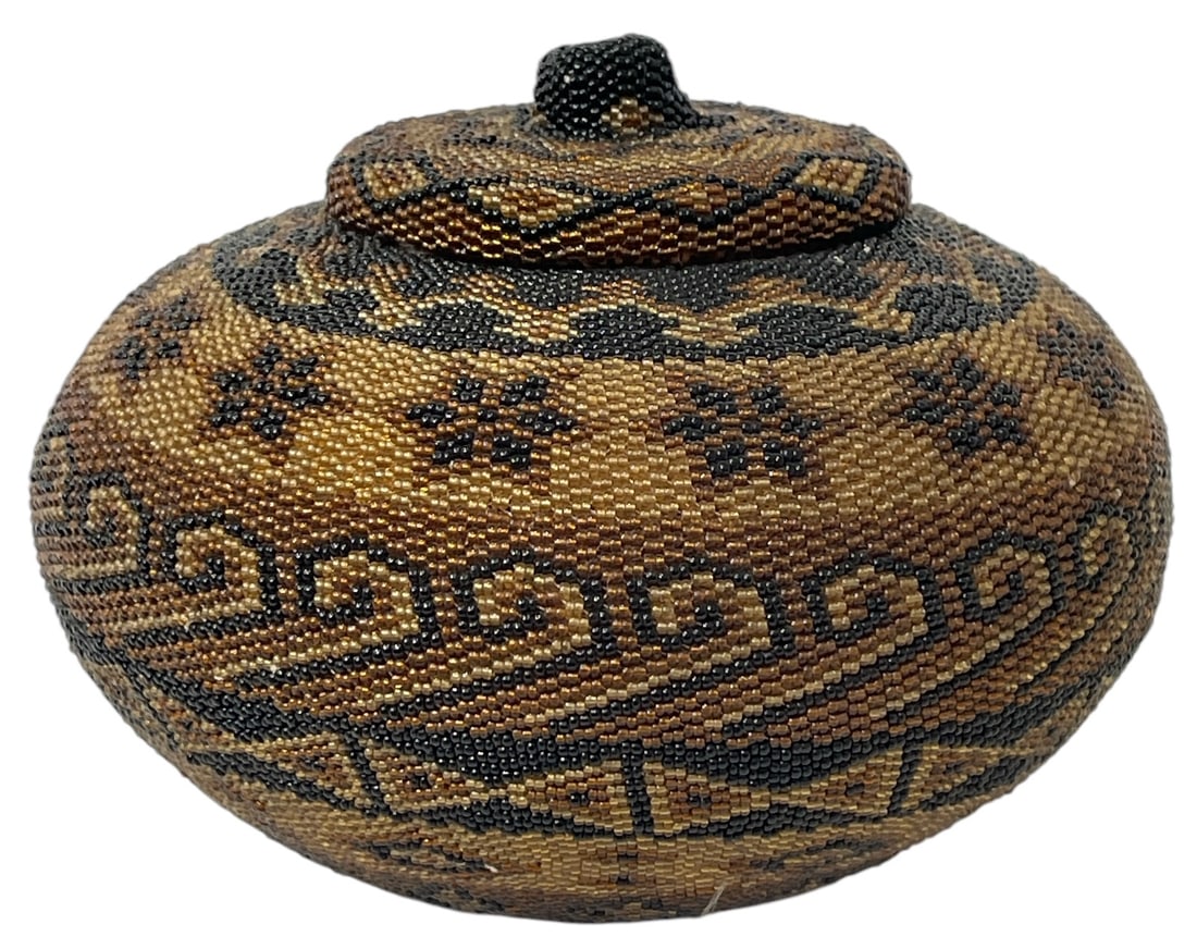 Native American Beaded Lidded Basket (1 of 8)