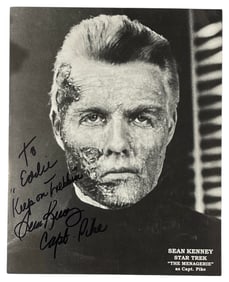 Signed Sean Kenney | B&W Photo 8 x 10 | Cert No. CB36381