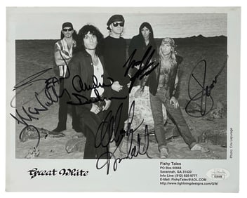 Signed Great White | B&W Photo 8 x 10 | Cert No. CB36408
