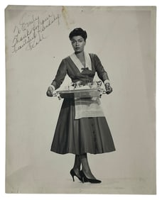Signed Pearl Bailey | B&W Photo 8 x 10 | Cert. No. CB36388