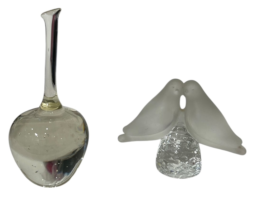 Lot of 2 | Crystal Apple and Love Birds Collection: Lot of 2 | Crystal Apple and Love Birds Collection