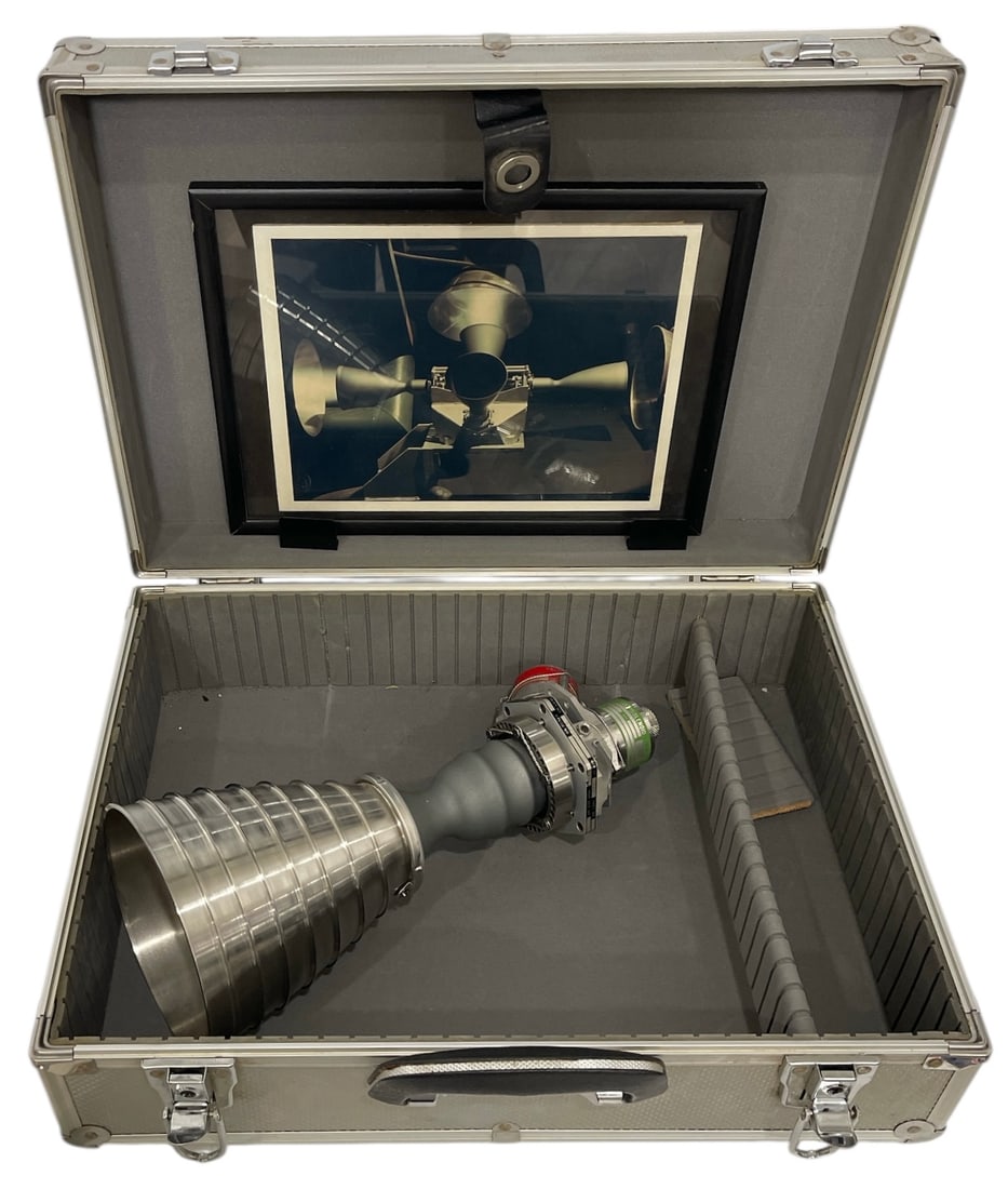 Apollo Lunar Module Reaction Control System | Rocket Engine | Part No. T12350 (1 of 20)