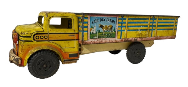 Marx Lumar | Lazy Day Farm Truck