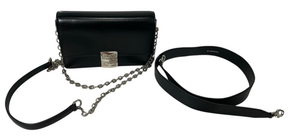 Givenchy | Small 4G Bag | Leather with chain