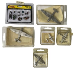 Woodland Scenics Mini Figure and Scaled Aircraft Collection