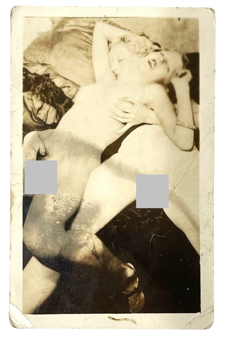 Erotic Vintage French Postcard: Erotic Vintage French Postcard