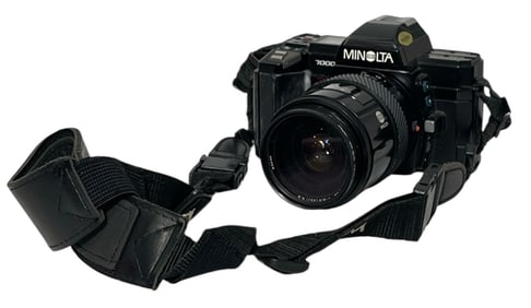 Minolta 7000 | AF Lens | Camera
