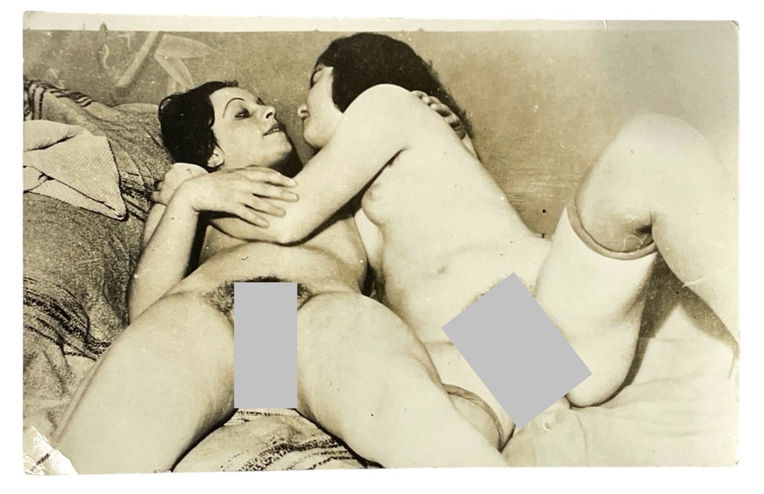 Vintage Erotic Adult Postcard: Vintage Erotic Adult Postcard