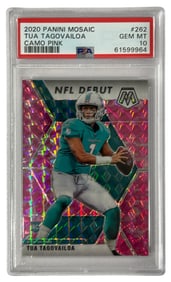 2020 Panini Mosaic Tua Tagovailoa CAMO Pink No. 262 | PSA 10