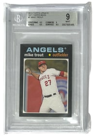 2013 Topps Update | Mike Trout No. 7 | Graded 9