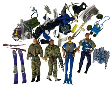 Action Figures With Accessories