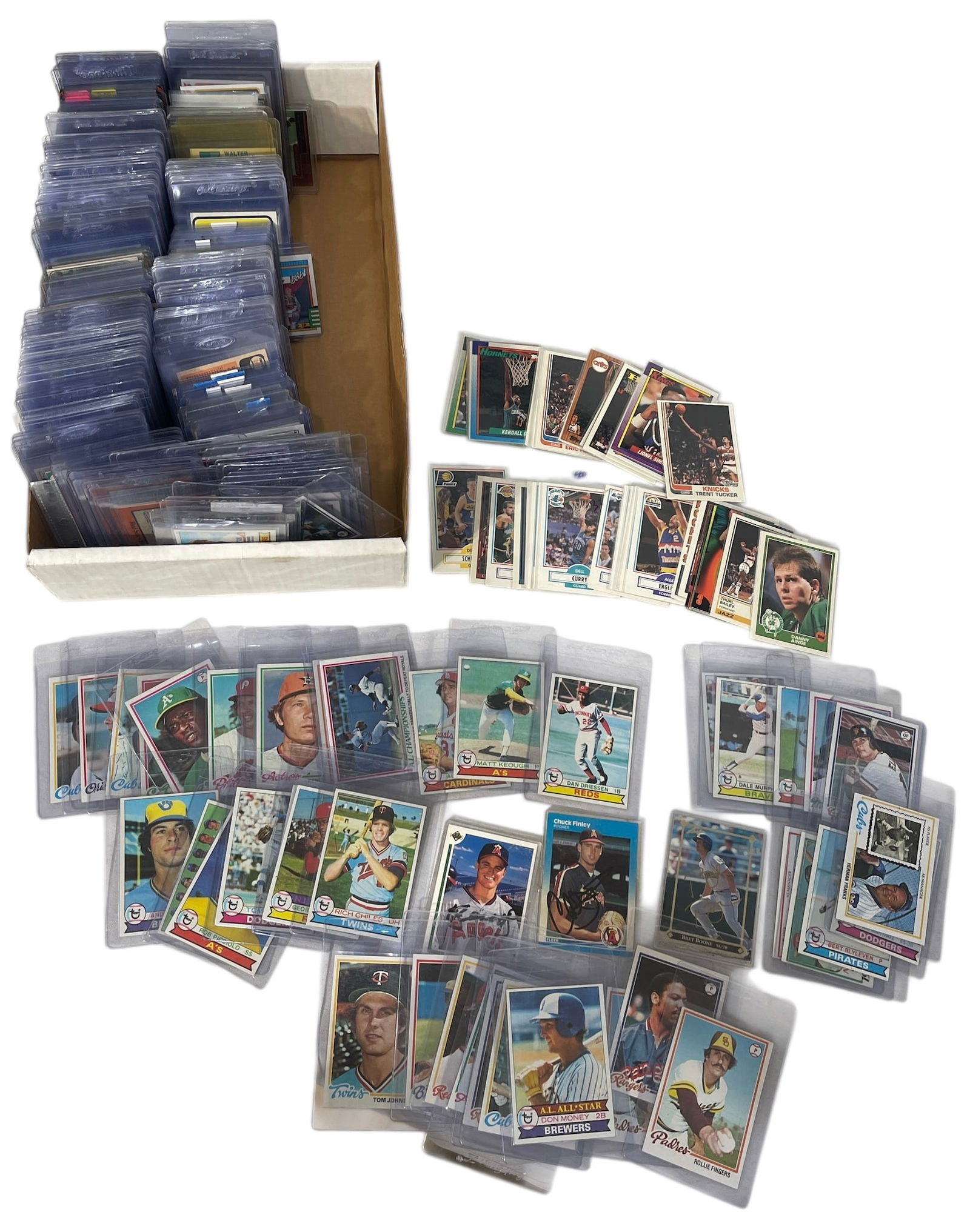 Sports Collectors Cards: AUTHENTICATION HAS NOT BEEN PERFORMED TO GUARANTEE VERIFICATION | All purchases are made at the buyers discretion