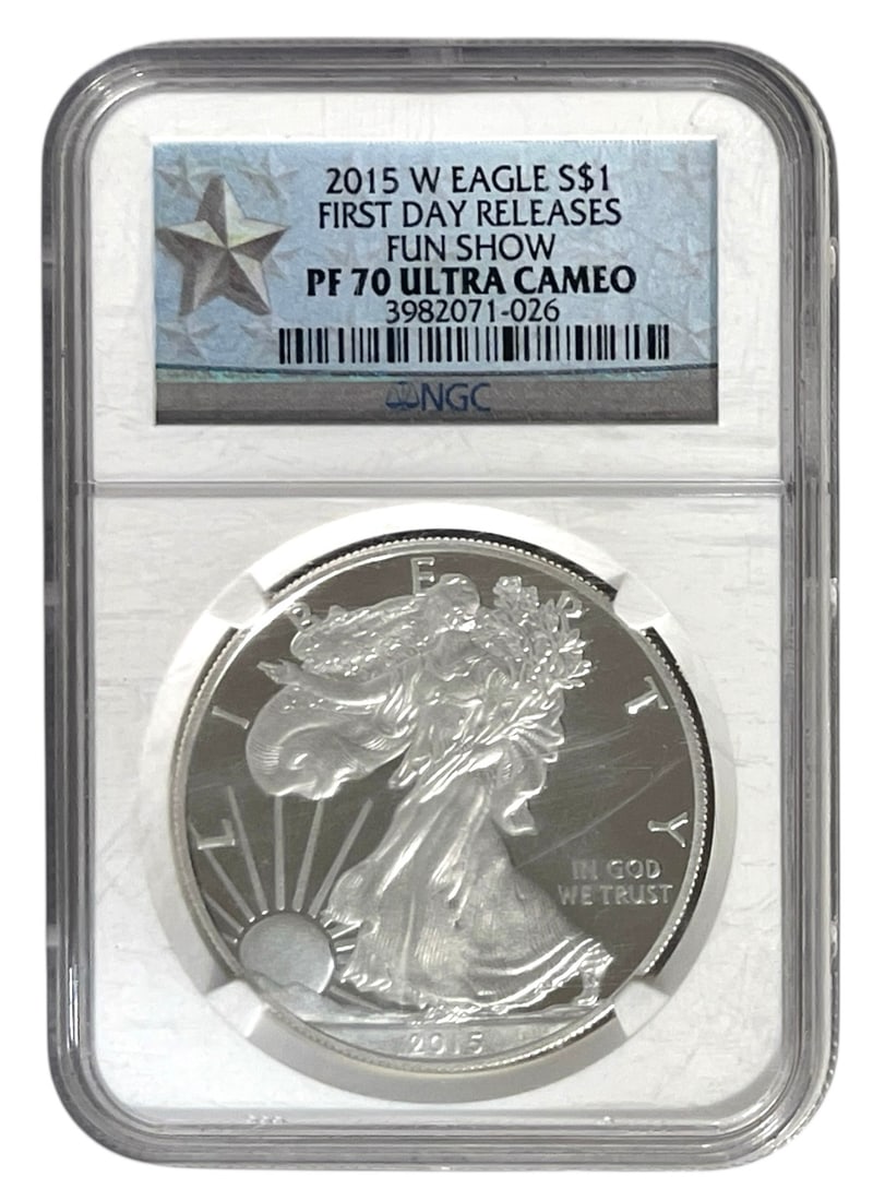 Graded 2015 American Silver Eagle Coin | Proof 70 Ultra Cameo (1 of 2)