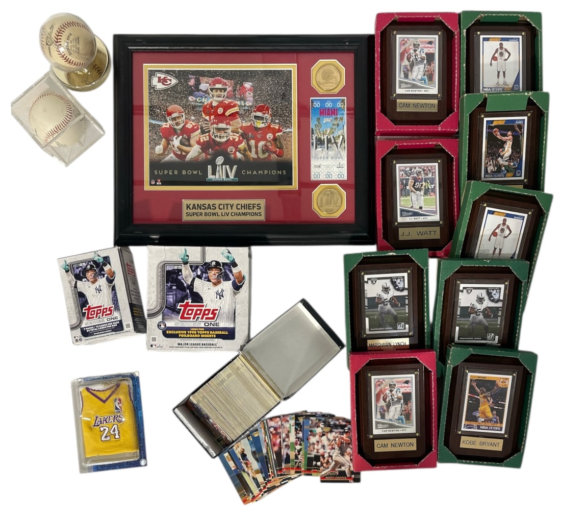Sports Collectors Cards: AUTHENTICATION HAS NOT BEEN PERFORMED TO GUARANTEE VERIFICATION | All purchases are made at the buyers discretion