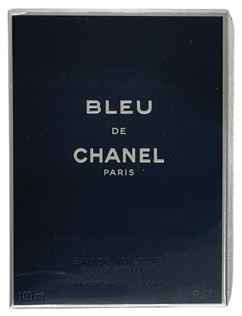 Chanel Bleu de Chanel Eau de Toilette (1 of 2)