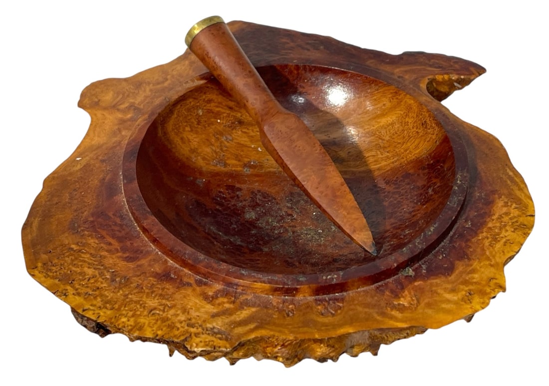 Wood Ash Tray and Pipe Tool: Wood Ash Tray and Pipe Tool