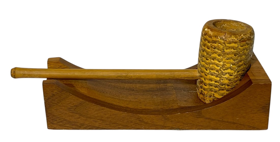 Missouri Meerschaum Corn Cob Pipe: Missouri Meerschaum Corn Cob Pipe