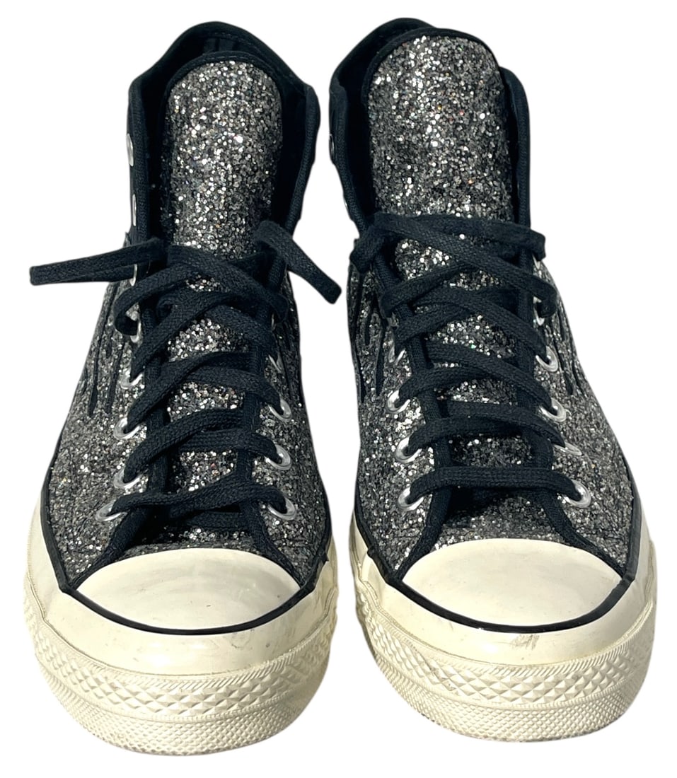 Converse All Star | High Top Sneakers With a Silver Glitter Design (1 of 7)