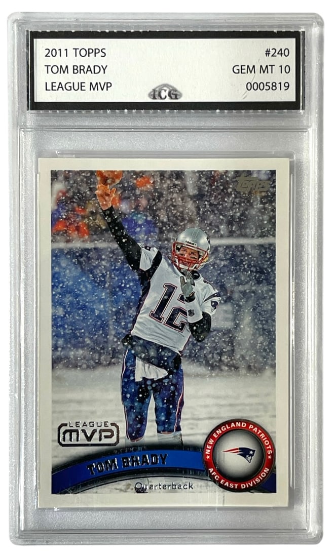 2011 Topps Tom Brady League MVP Collectors Card | No. 240 | Graded 10 (1 of 2)