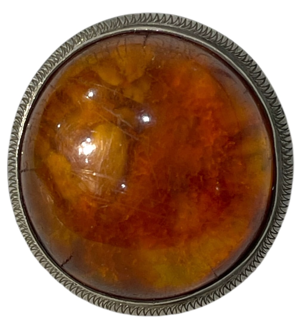 Silver Amber Ring: AUTHENTICATION HAS NOT BEEN PERFORMED TO GUARANTEE VERIFICATION | All purchases are made at the buyers discretion