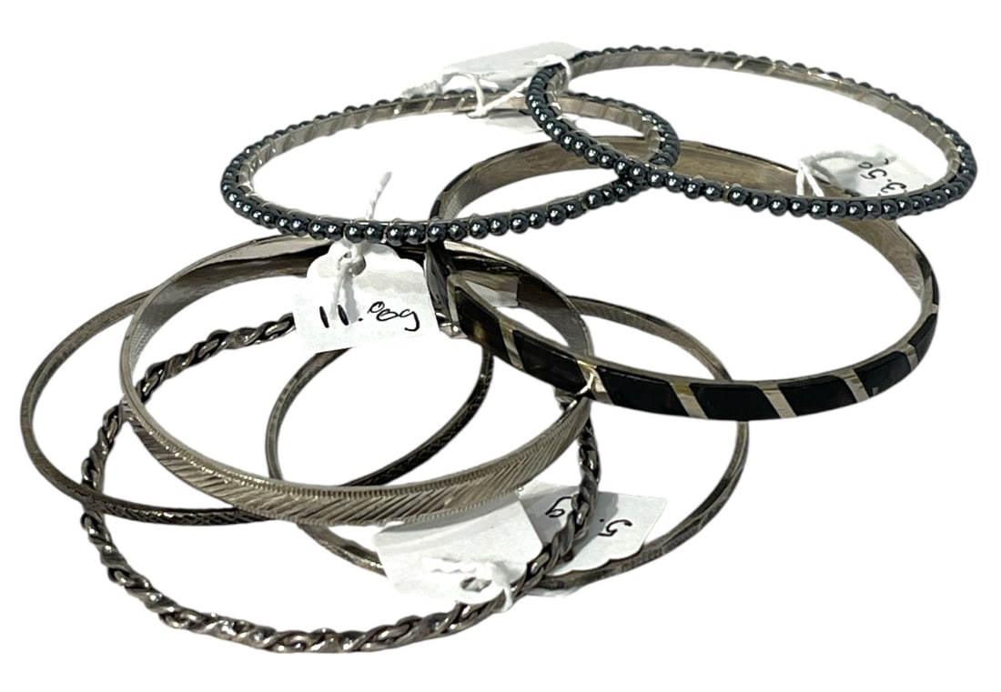 Silver Bracelets Collection: AUTHENTICATION HAS NOT BEEN PERFORMED TO GUARANTEE VERIFICATION | All purchases are made at the buyers discretion