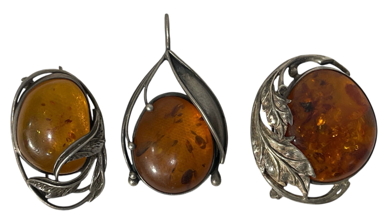 Silver Amber Pin Collection: AUTHENTICATION HAS NOT BEEN PERFORMED TO GUARANTEE VERIFICATION | All purchases are made at the buyers discretion