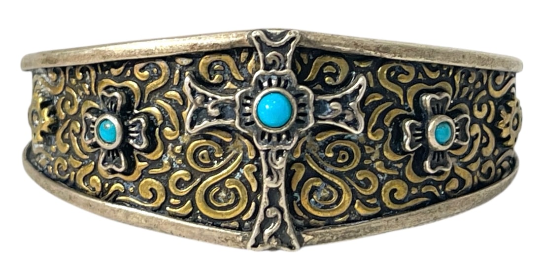 Bass Bracelet: AUTHENTICATION HAS NOT BEEN PERFORMED TO GUARANTEE VERIFICATION | All purchases are made at the buyers discretion