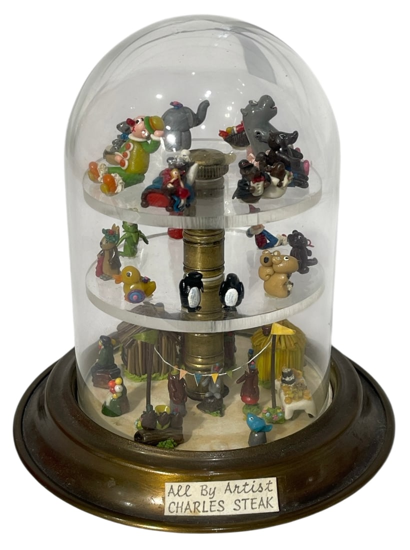 Miniature Set Produced by Goebe: Miniature Set Produced by Goebe