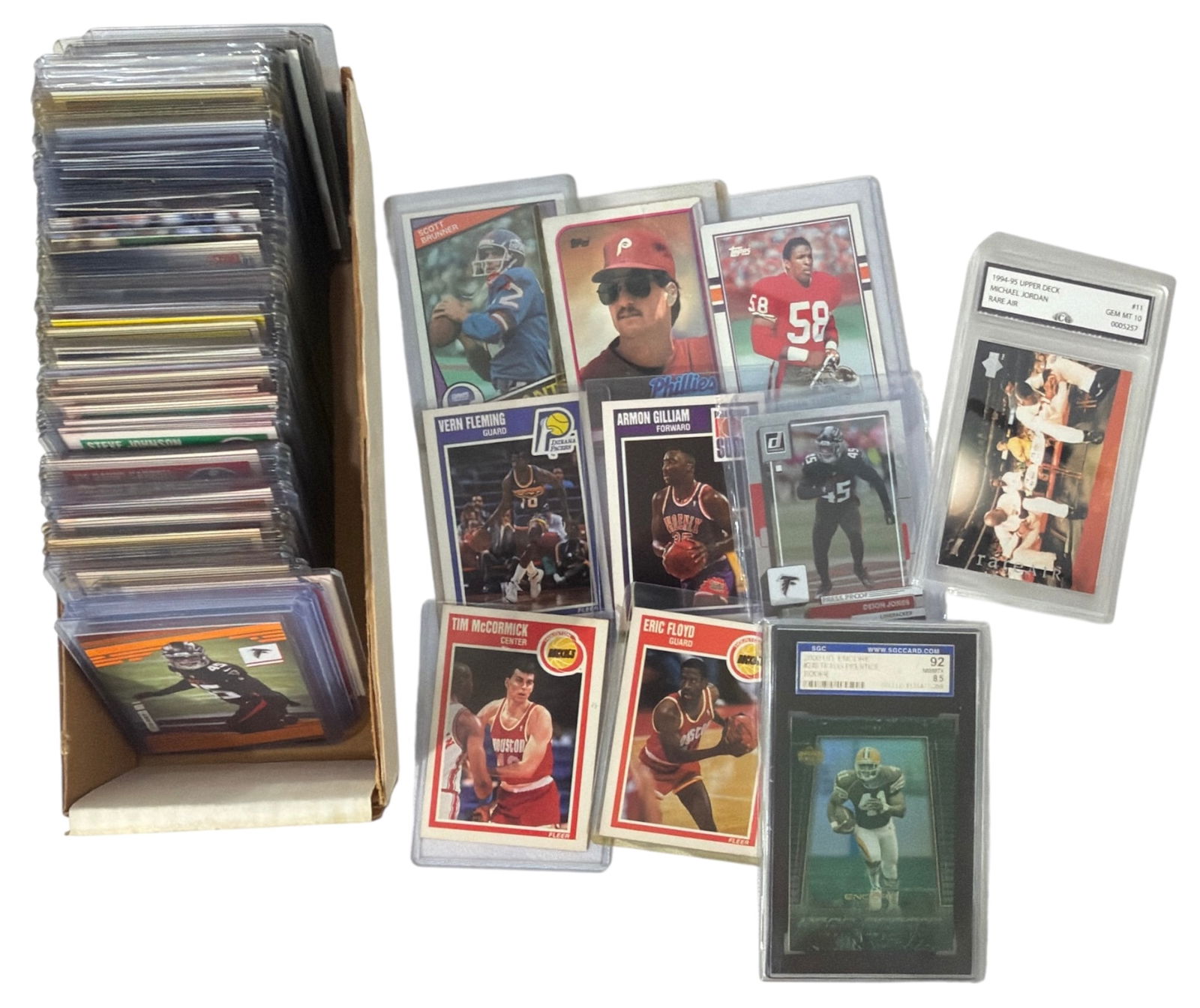 Sports Collectors Cards: AUTHENTICATION HAS NOT BEEN PERFORMED TO GUARANTEE VERIFICATION | All purchases are made at the buyers discretion