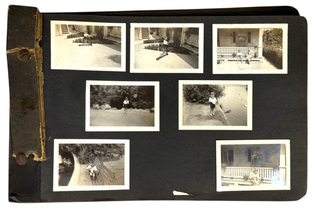 Vintage Photo Album with Vintage Photos: Vintage Photo Album with Vintage Photos