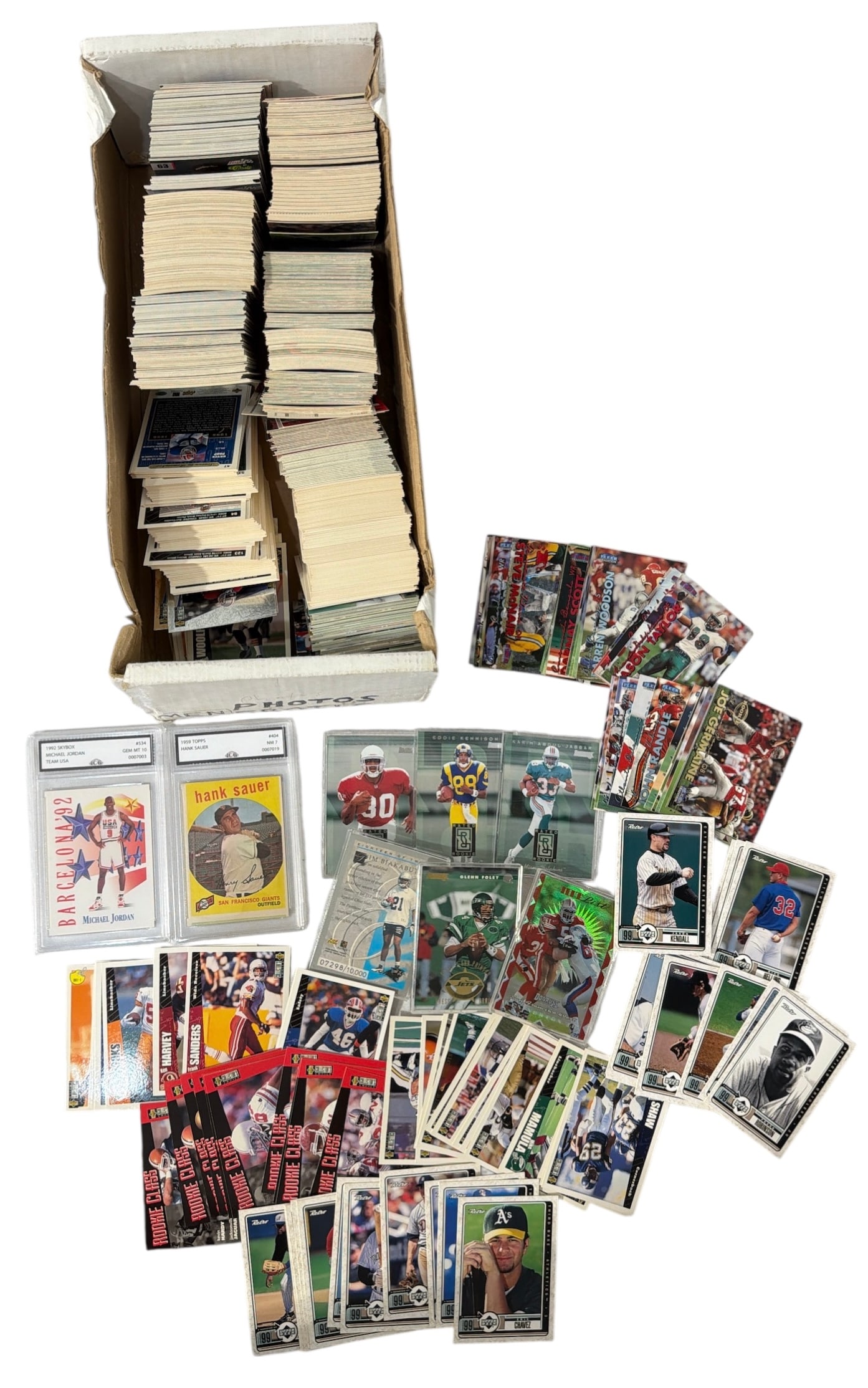 Sports Collectors Cards: AUTHENTICATION HAS NOT BEEN PERFORMED TO GUARANTEE VERIFICATION | All purchases are made at the buyers discretion