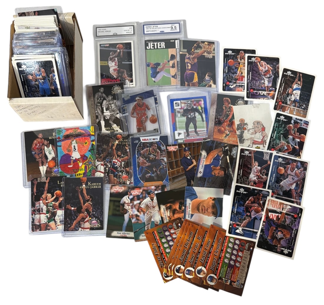 Sports Collectors Cards: AUTHENTICATION HAS NOT BEEN PERFORMED TO GUARANTEE VERIFICATION | All purchases are made at the buyers discretion