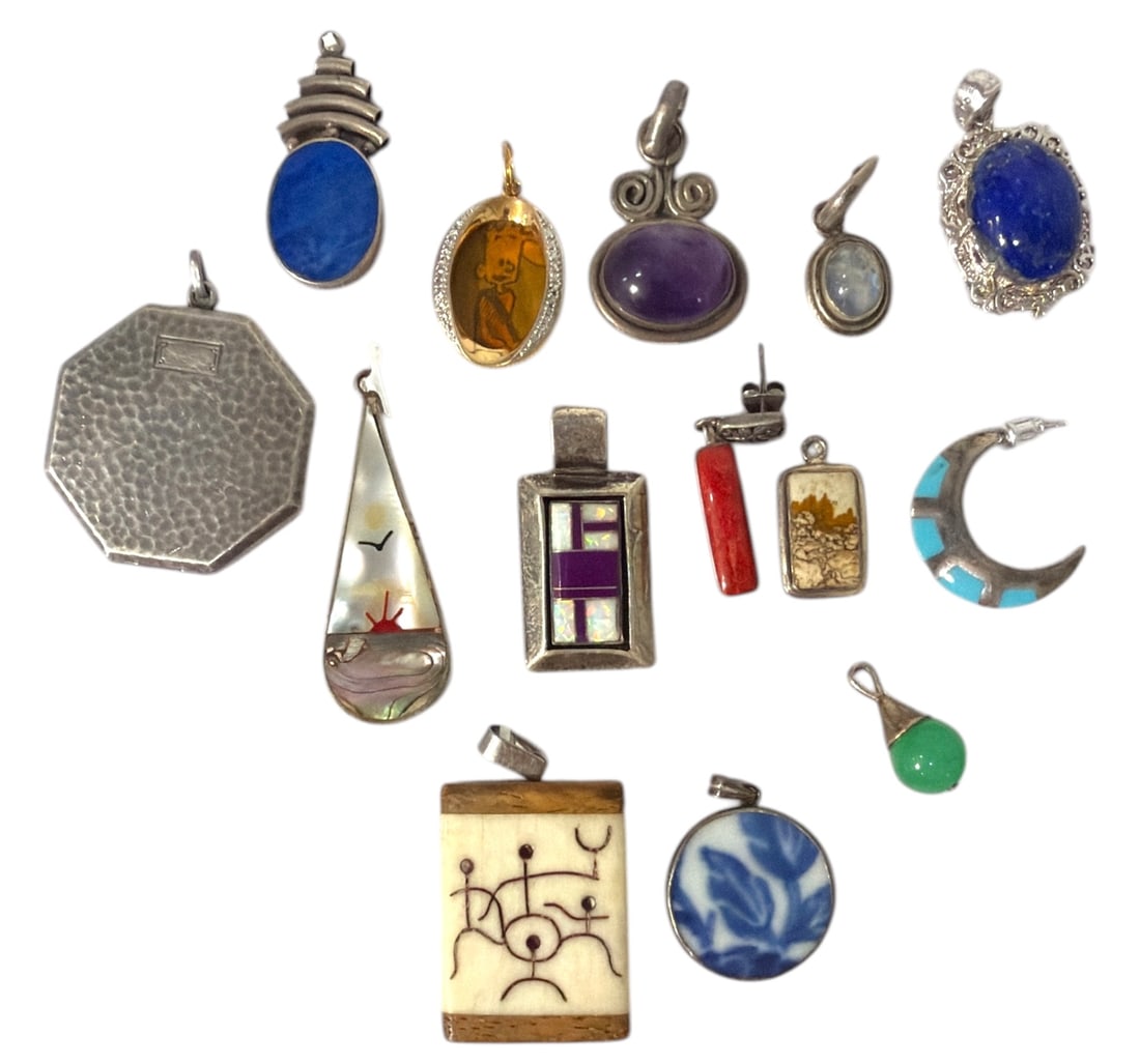 Custom Pennant Collection: Custom Pendant Collection