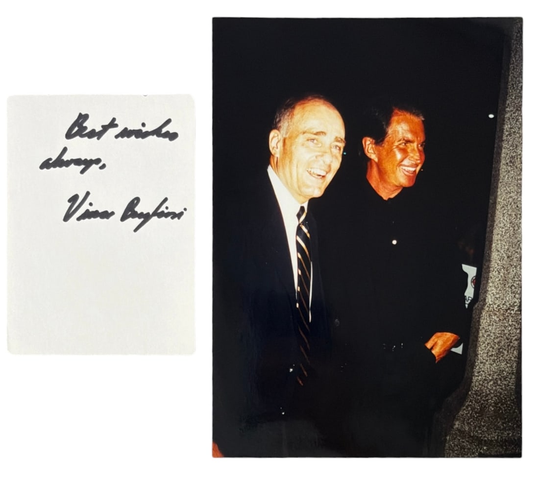 Autograph of Vincent Bugliosi and Photo | no coa: AUTHENTICATION HAS NOT BEEN PERFORMED TO GUARANTEE VERIFICATION | All purchases are made at the buyers discretion