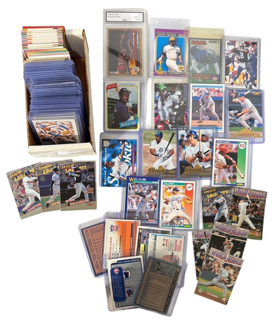 Sports Collectors Cards: AUTHENTICATION HAS NOT BEEN PERFORMED TO GUARANTEE VERIFICATION | All purchases are made at the buyers discretion