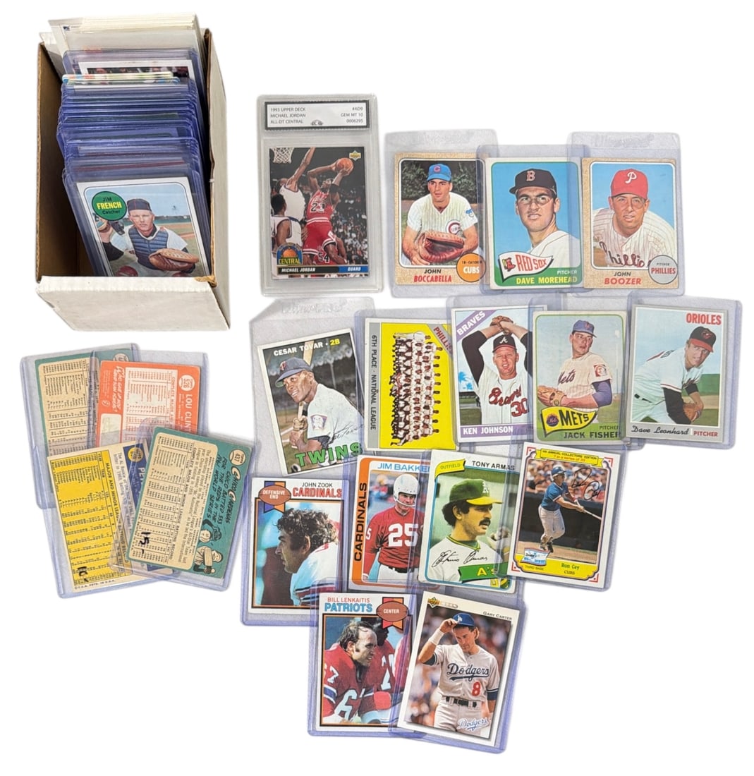 Sports Collectors Cards: AUTHENTICATION HAS NOT BEEN PERFORMED TO GUARANTEE VERIFICATION | All purchases are made at the buyers discretion