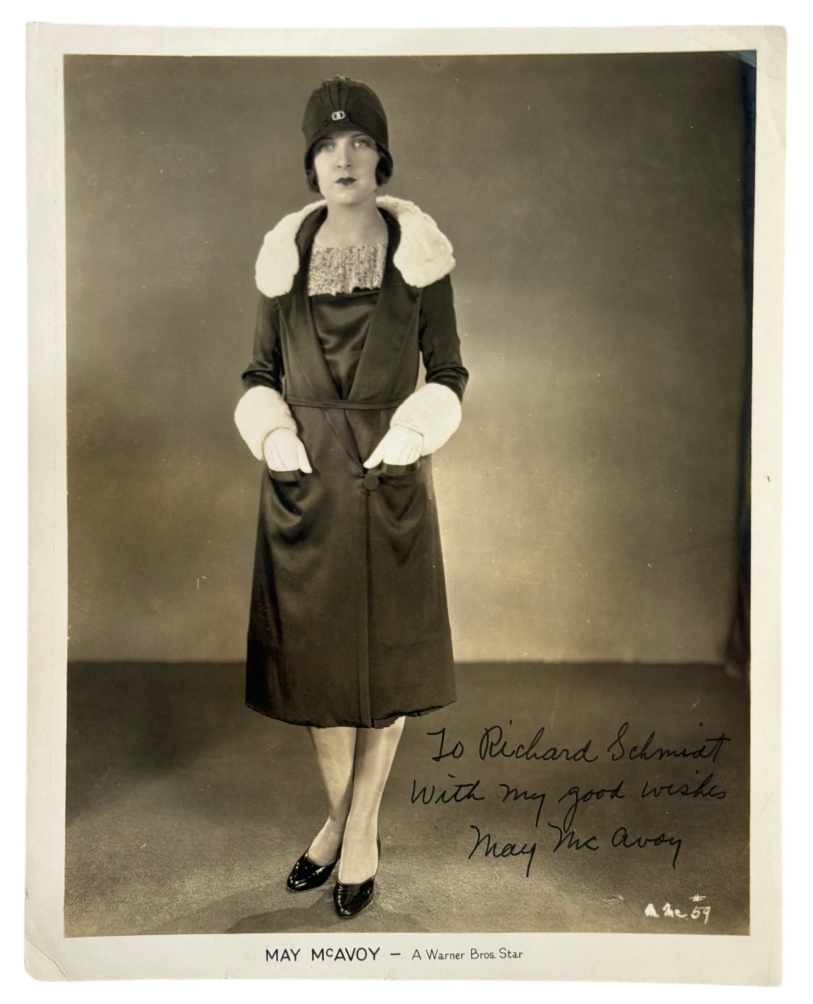 Signed Photo of May McAvoy | no coa: AUTHENTICATION HAS NOT BEEN PERFORMED TO GUARANTEE VERIFICATION | All purchases are made at the buyers discretion